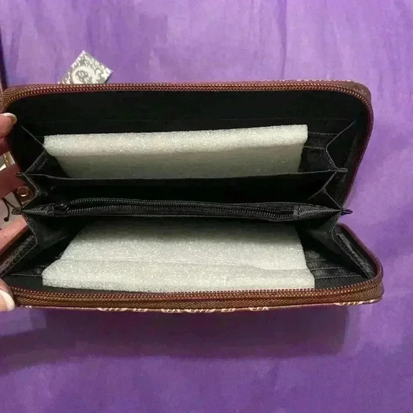 XOXO Wristlet Wallet - Your choice all three NWT - Picture 13 of 14